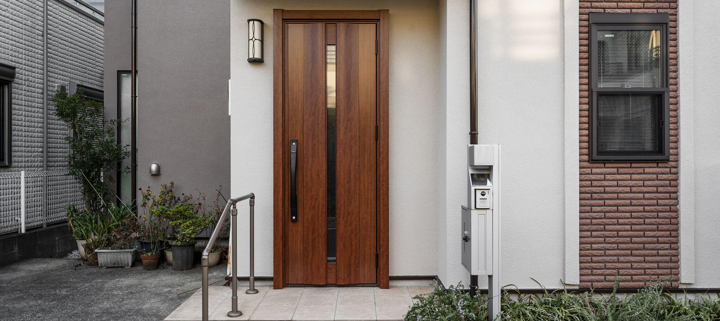 Надежная дверь: как защитить свое имущество